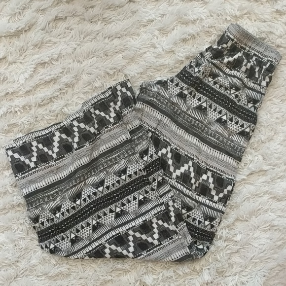 🚫🚫SOLD🚫🚫Mossimo pants - Picture 1 of 4